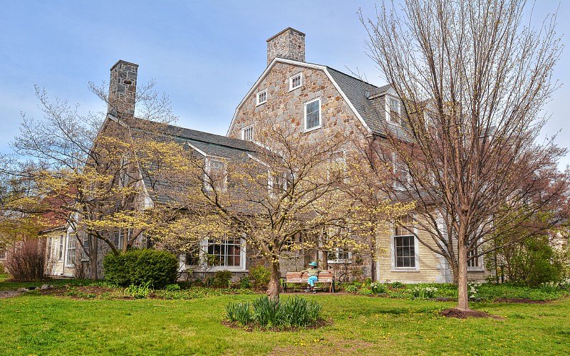 Jones Library trustees call on Friends to continue supporting fundraising efforts
