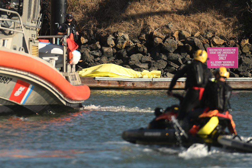 1 dead, 2 missing after boat sinks near Alcatraz: ‘Right now we are in full rescue mode’
