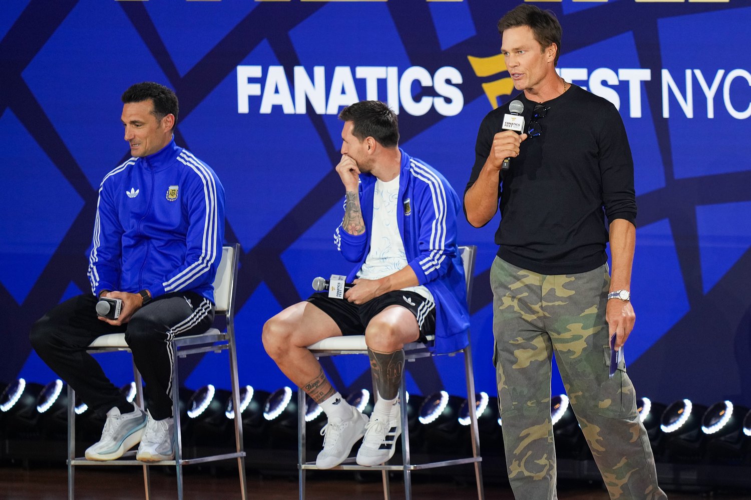 Tom Brady slaps WWE star at Fanatics Fest after heated argument: ‘I tried America’