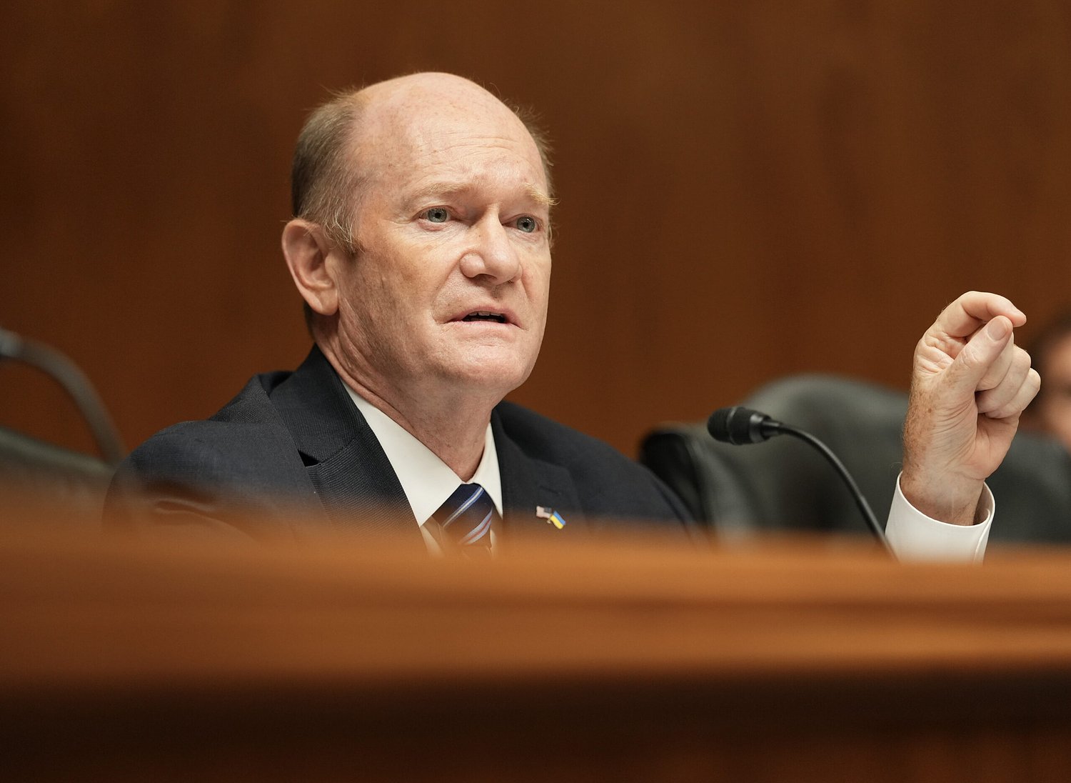 Coons, Senate Democrats introduce sanctions bill aiming to block E1 settlement construction