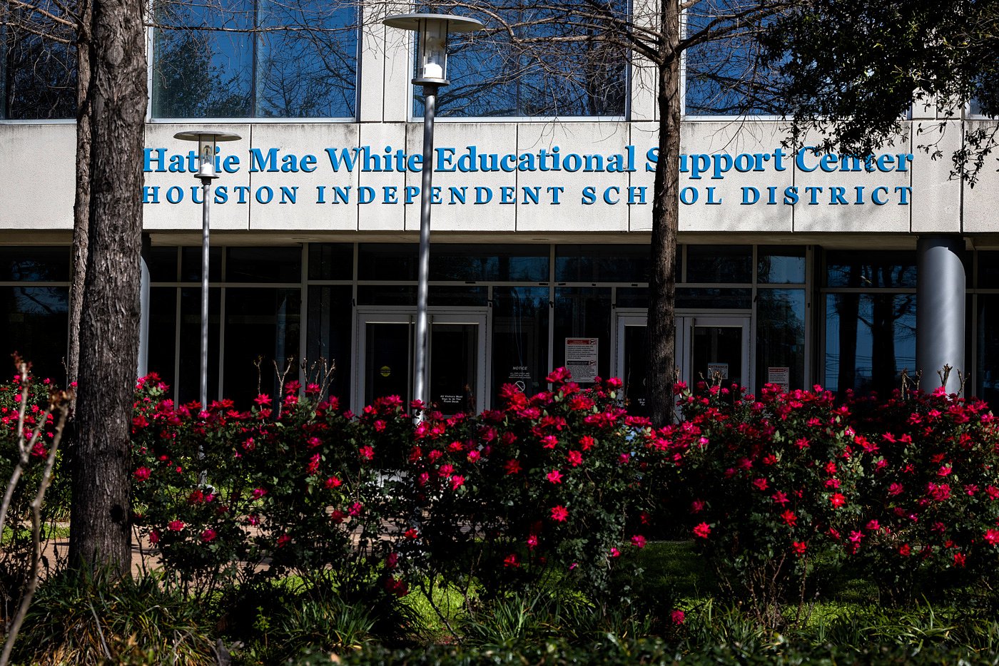 Houston ISD directs schools to cut staff and slash spending amid higher than expected enrollment losses