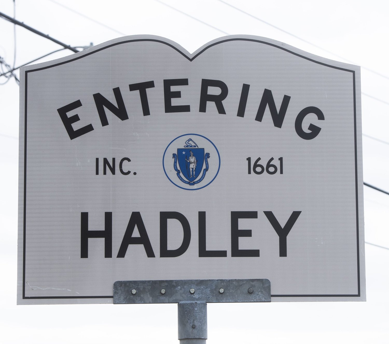Planners review proposal to turn old Friendly's in Hadley into Citizens Bank