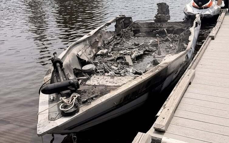 2 rescued after boat fire on Moosehead Lake