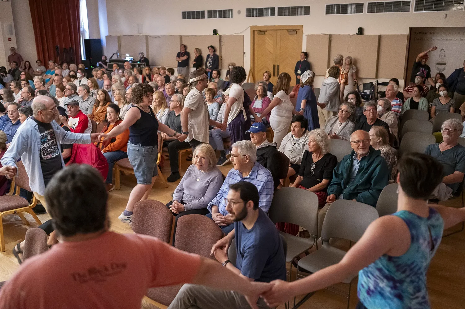 Preserving a language through song: Yidstock brings vibrant Yiddish culture and klezmer to the Valley