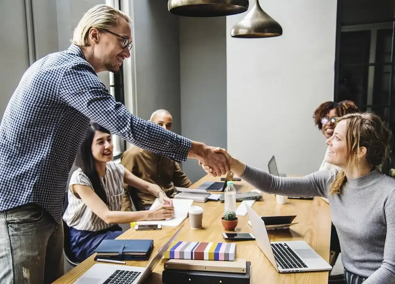 Business Financing Advisors: Leading the Way Through Innovation