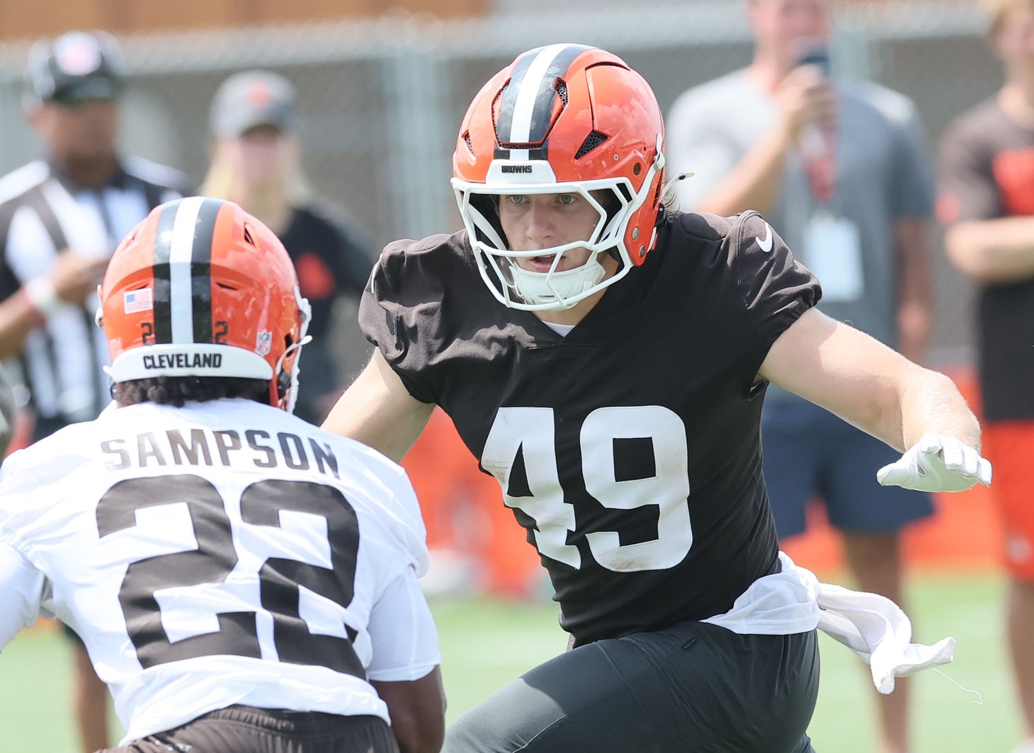 What will year 2 look like for Carson Schwesinger?: 15 Browns questions for ‘26