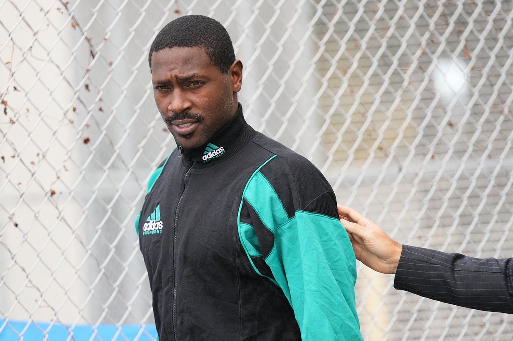 Ex-NFL star Antonio Brown set to appear in Miami court for expected plea agreement