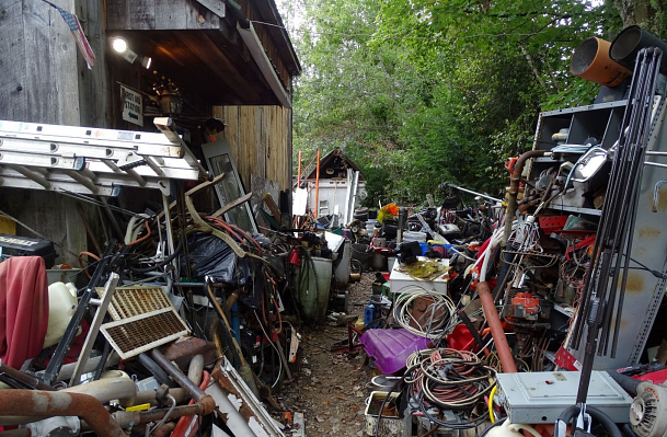 'Illegal junkyard': Franklin increases fines on properties that violate city codes