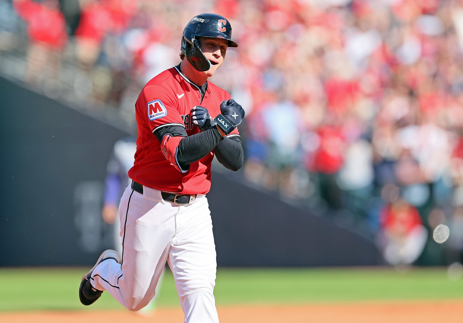 Petey Halpin’s two-run homer leads Guardians to 3-2 win over Rays and 2-1 lead in ALCS
