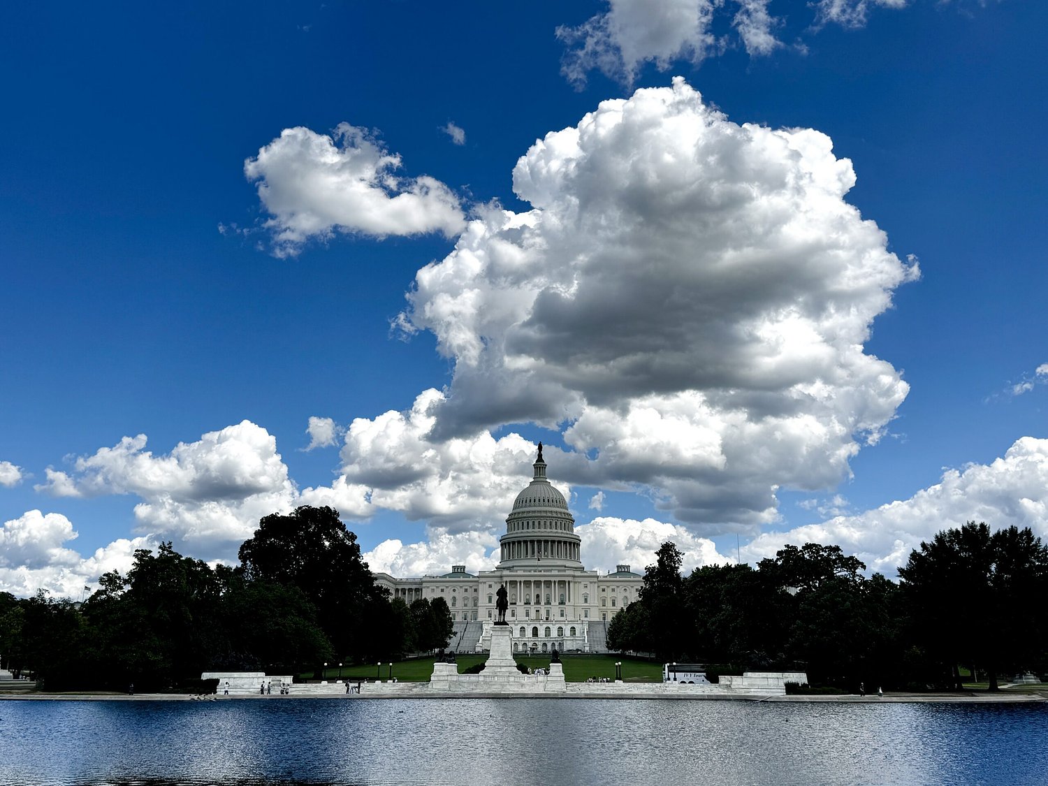 Congress members move to offset coming cuts to rural hospital funding