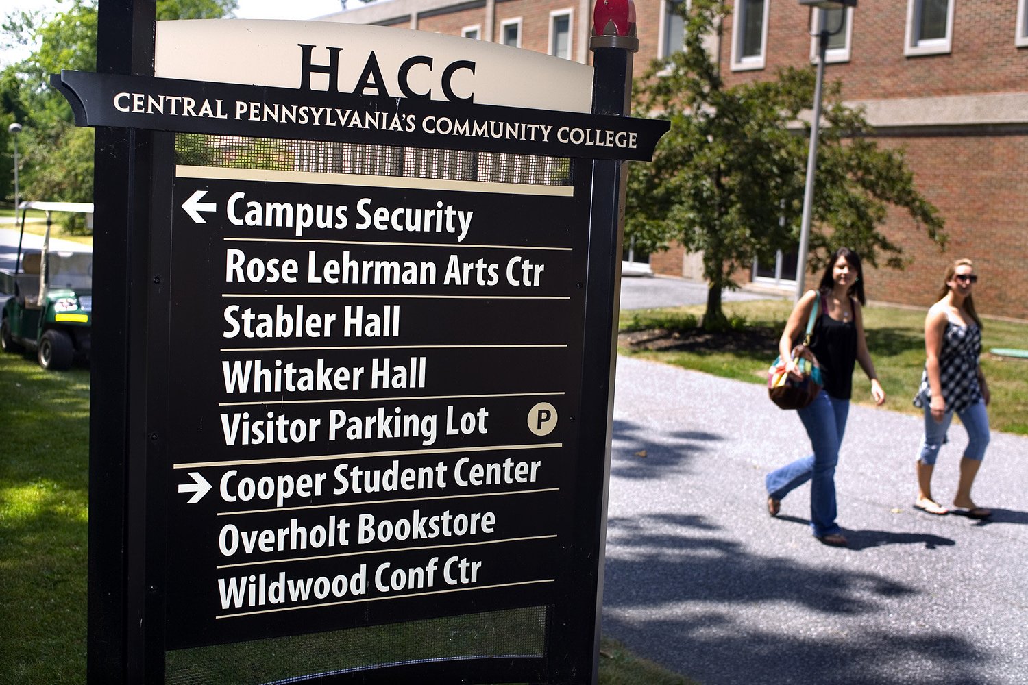 HACC, dog-grooming business pair up for training program
