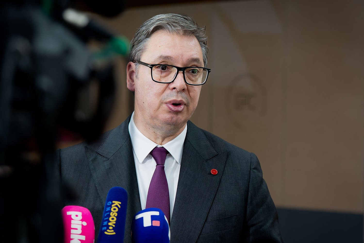 Vučić își recunoaște înfrângerea în Serbia: Lista Studenților câștigă alegerile anticipate, după doi ani de proteste