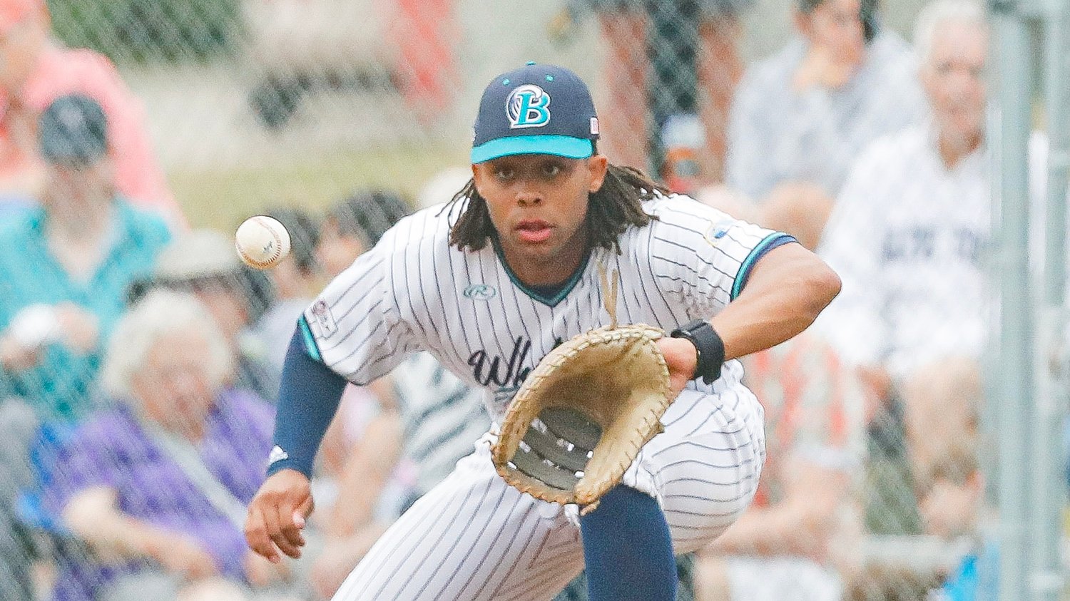 Hall of Famer’s son is one of last picks in MLB Draft. He was selected by father’s former team.