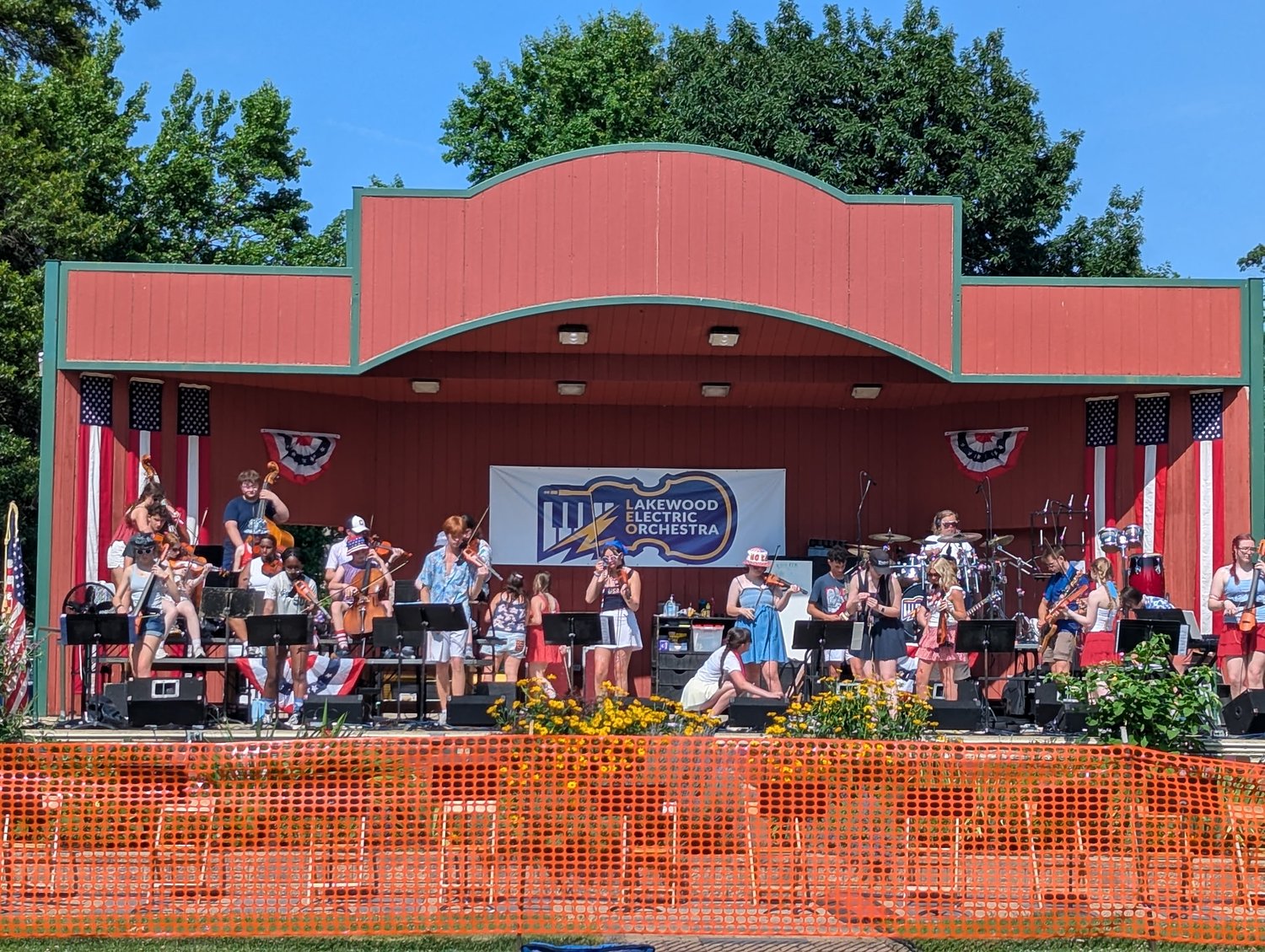 Former Lakewood Project makes Lakewood Electric Orchestra debut