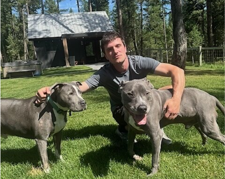 Hunger Games actor promotes Birmingham pet adoption