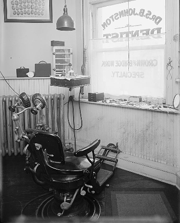 Vintage Views: Barbering dentists from the old days
