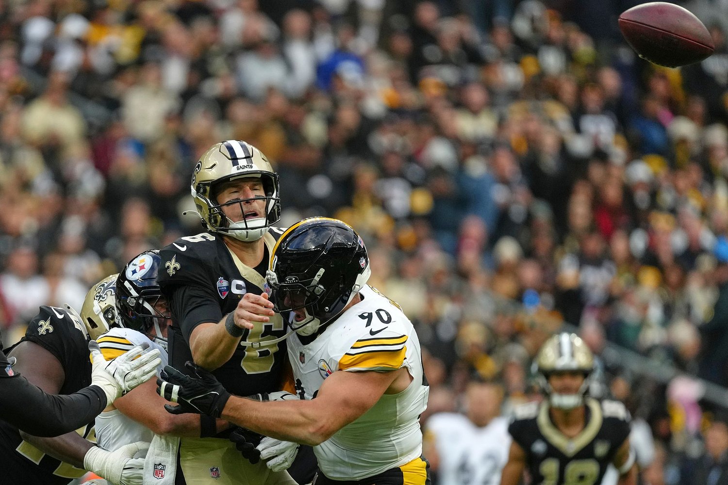 Saints enter a pivotal 'self-scout' week as they try to avoid a 6th straight non-playoff season