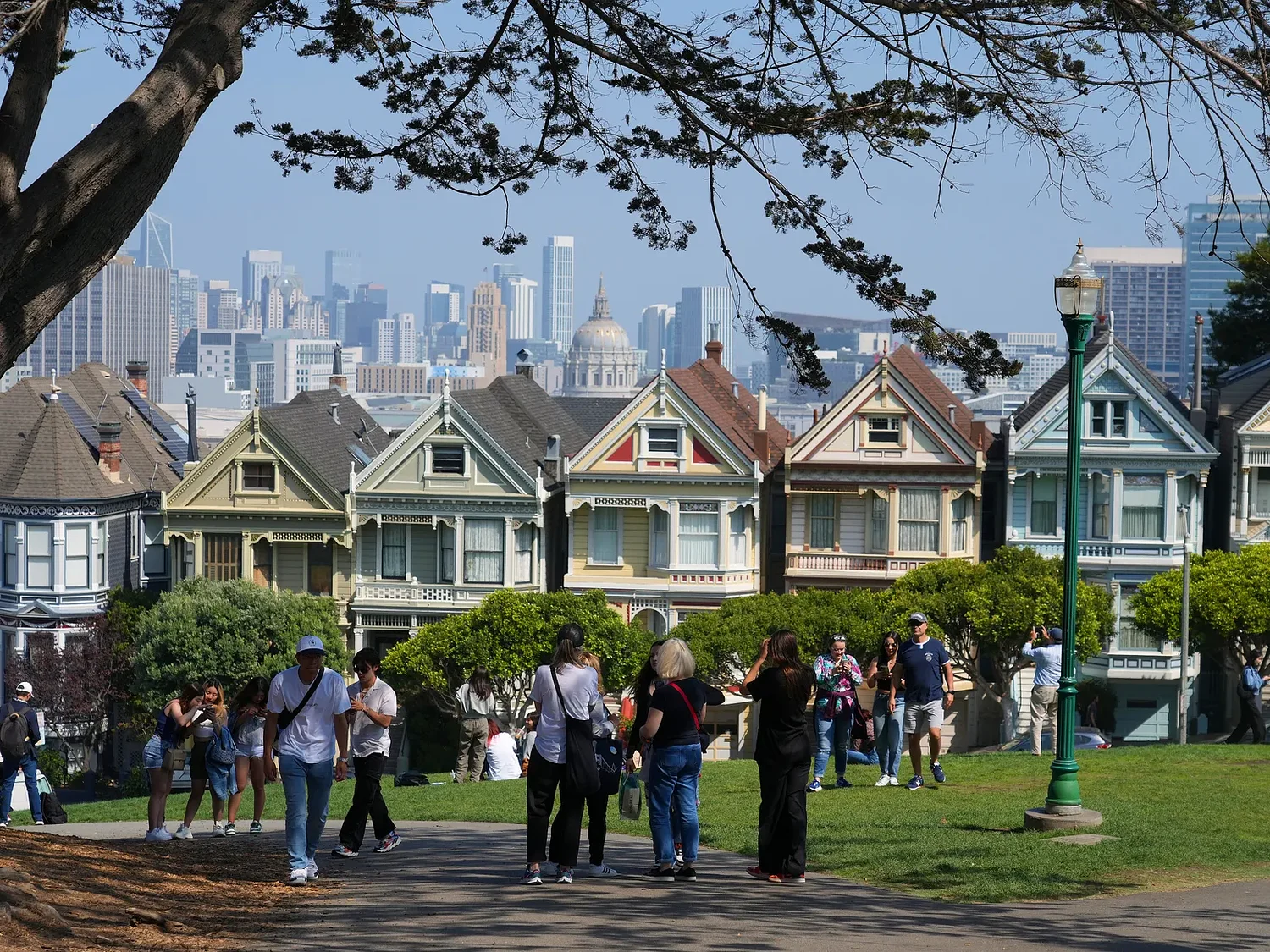 In San Francisco, a family earning $325,000 qualifies for government aid