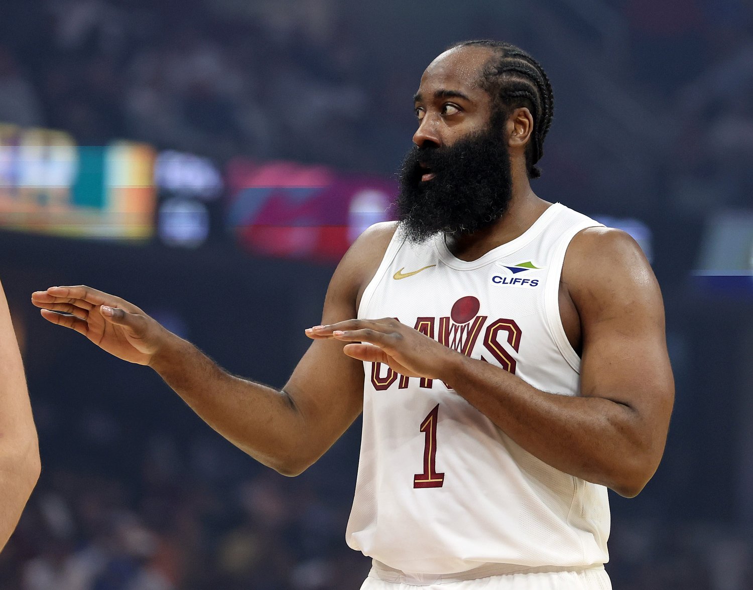 Cavs nearly blow big lead again, escape home opener with 125-121 win over Brooklyn Nets