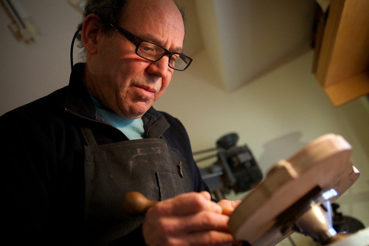 Maine’s master violinmaker died on Labor Day