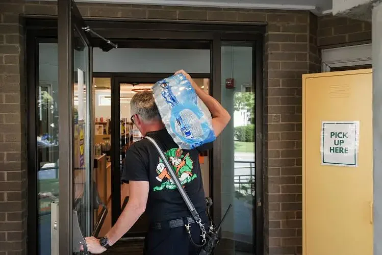 Heat wave prompts cooling centers in Upper Valley towns