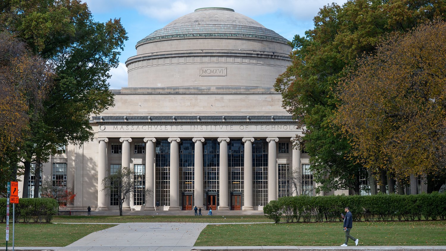 MIT tops Princeton as Mass. colleges dominate 2027 US News rankings
