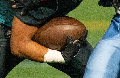 2 college football players have died after in-game emergencies in 2026