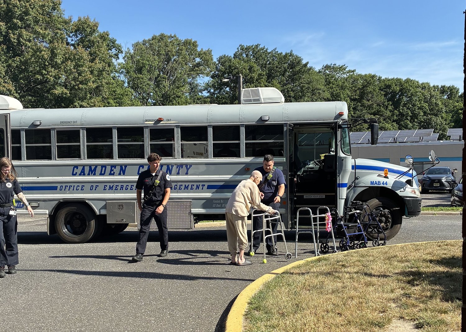Nursing home evacuates hundreds of residents after AC failure in extreme heat