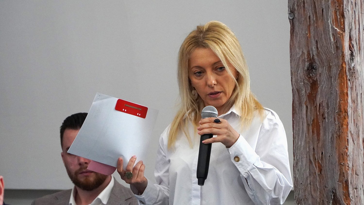 Șefa unui serviciu important din Primăria Sibiu și-a dat demisia: „Au fost ani frumoși. Închei acest capitol cu recunoștință”