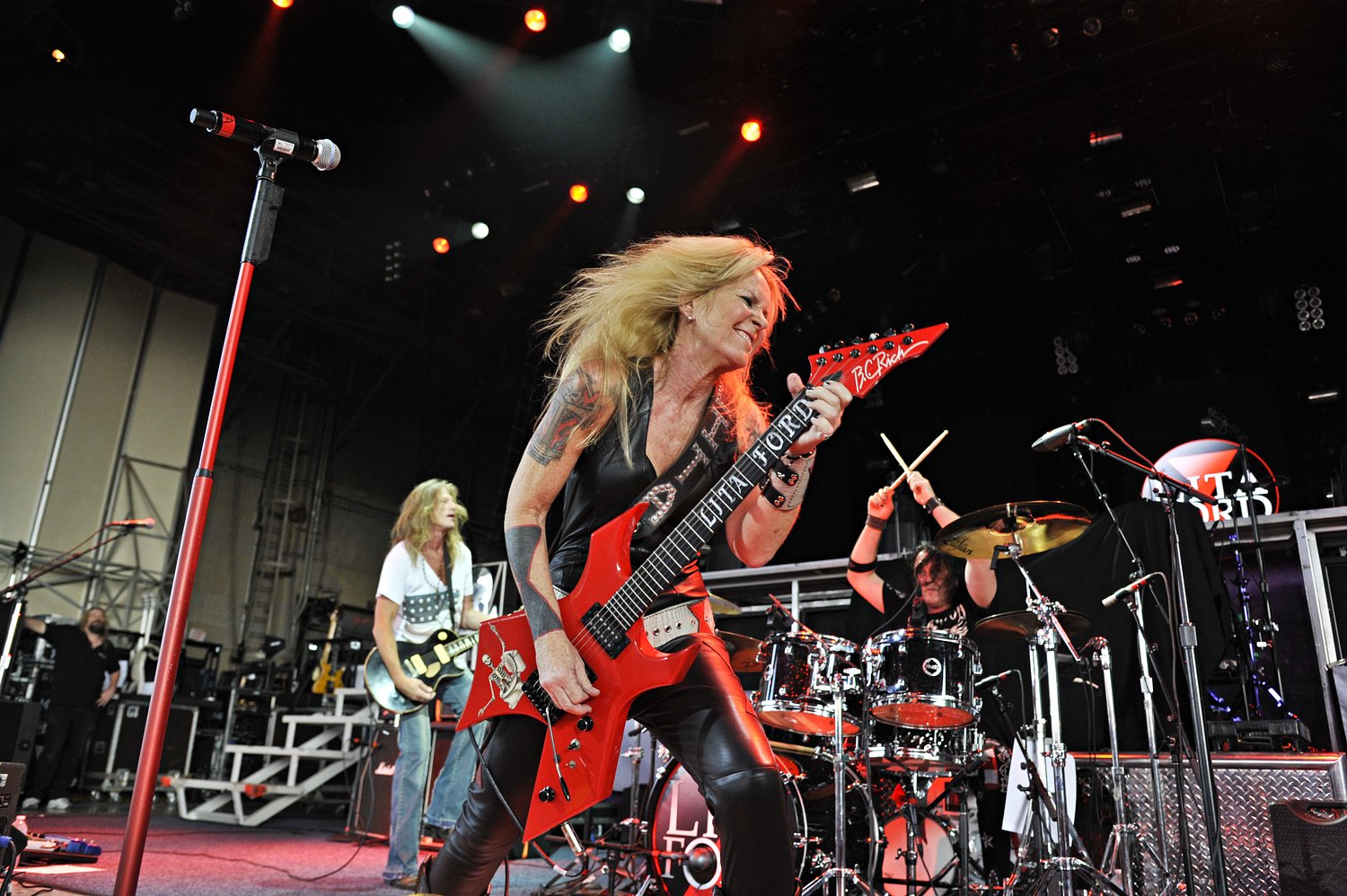 ‘80s rock star returns with first new album in a decade: ‘Brace yourself’