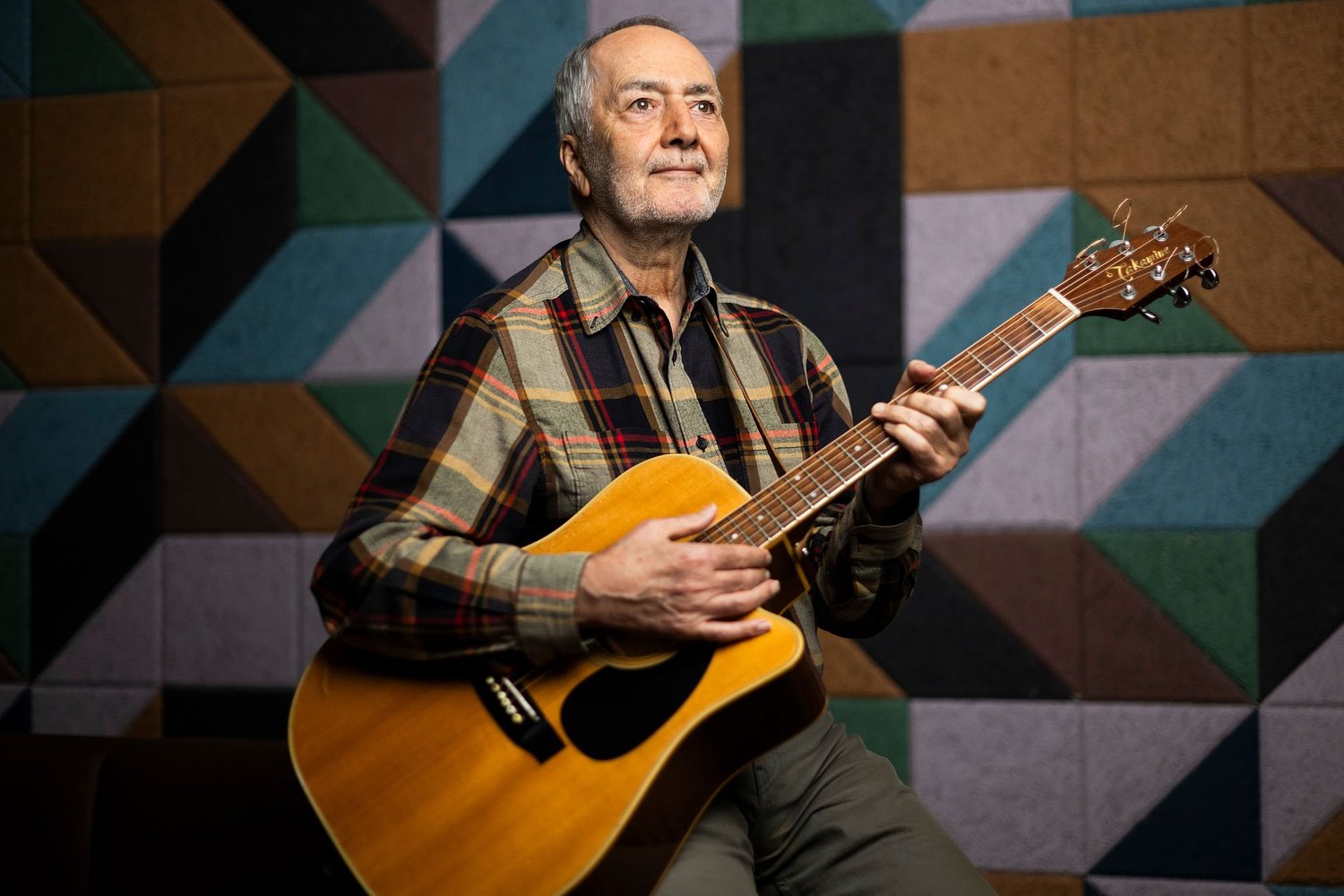 Children's singer Raffi on his 50-year career, screen time and Ms. Rachel