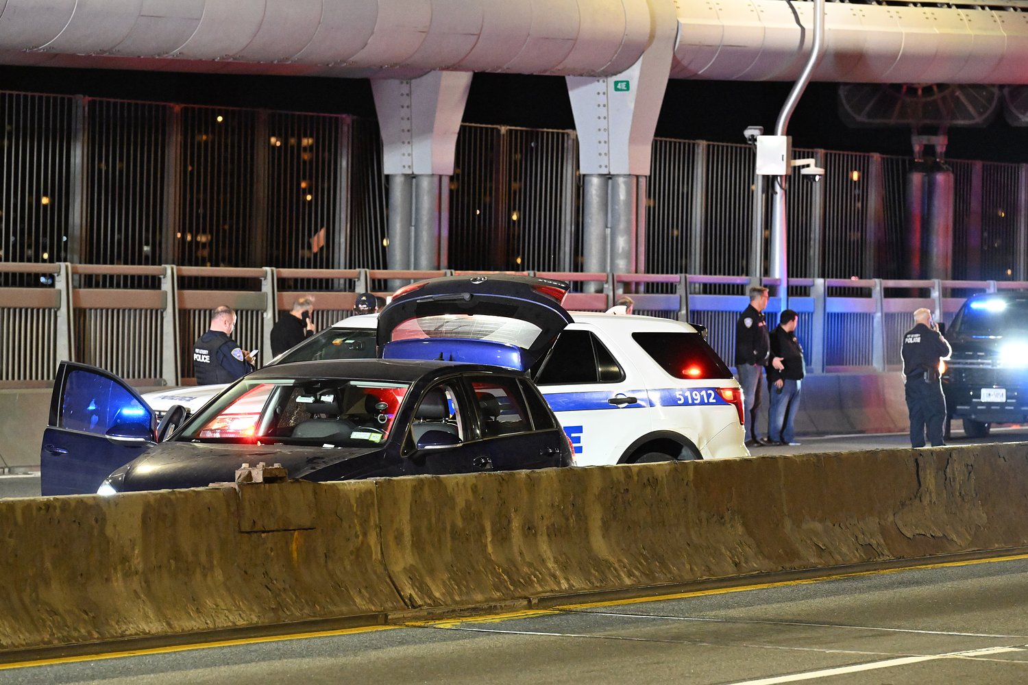 Former NYPD officer fatally shot driver on George Washington Bridge, police say