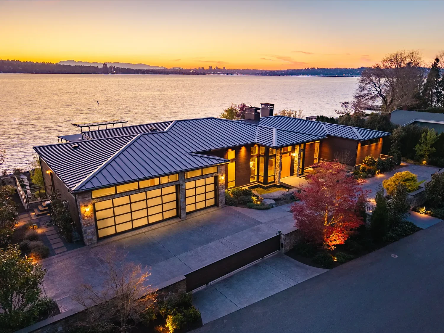 Heir to Scripps broadcasting fortune sells Medina mansion for $22.8M