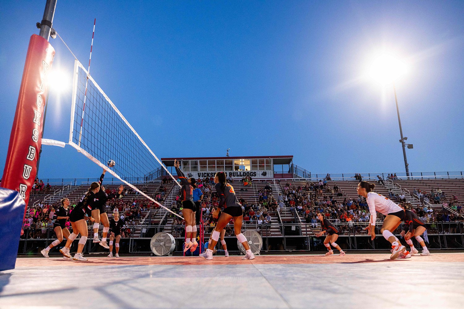 Under the lights: Vicksburg, Portage Northern play in ‘one-of-a-kind’ volleyball game