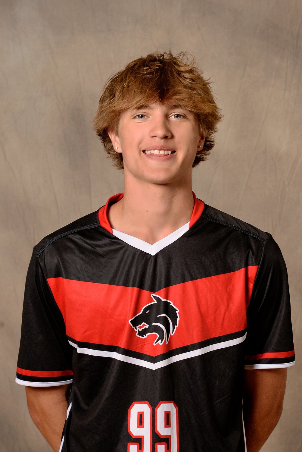 Parker Murry’s 5 goals keep IC perfect in LTC: Monday’s Daily Chronicle sports roundup