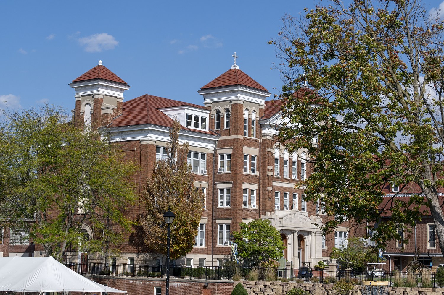 Closed Michigan college soliciting proposals  ‘locally and nationally’ for future use of vacant campus