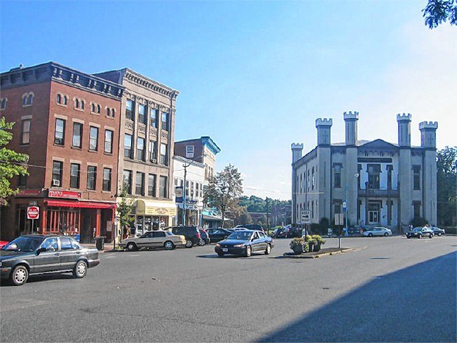 Guest columnist Rachel Markowitz: Cultivating respectful dialogue in Northampton