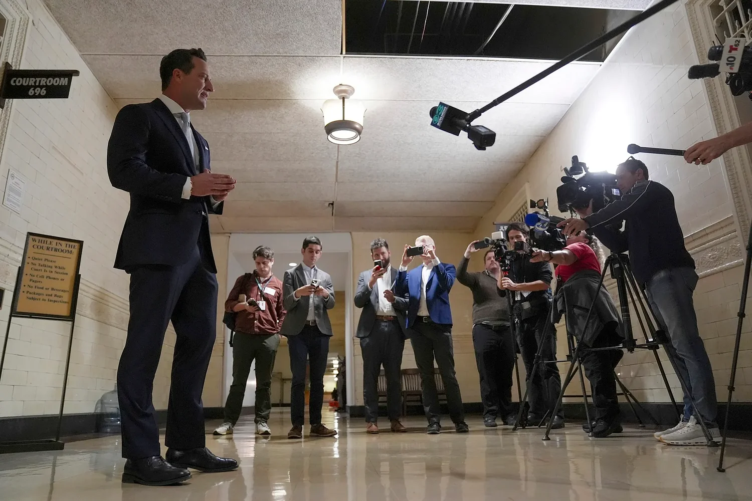 Elon Musk’s Lawyer Seeks Seat in Congress