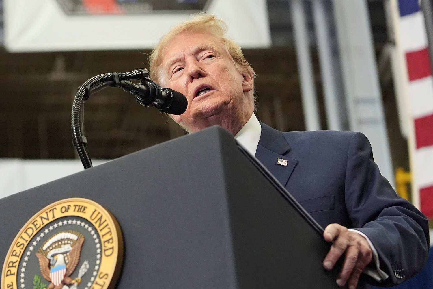 Trump malfunctions trying to blame Biden before blasting another nemesis