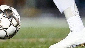 Junior sparks offense as Wayne Valley boys soccer downs Pequannock