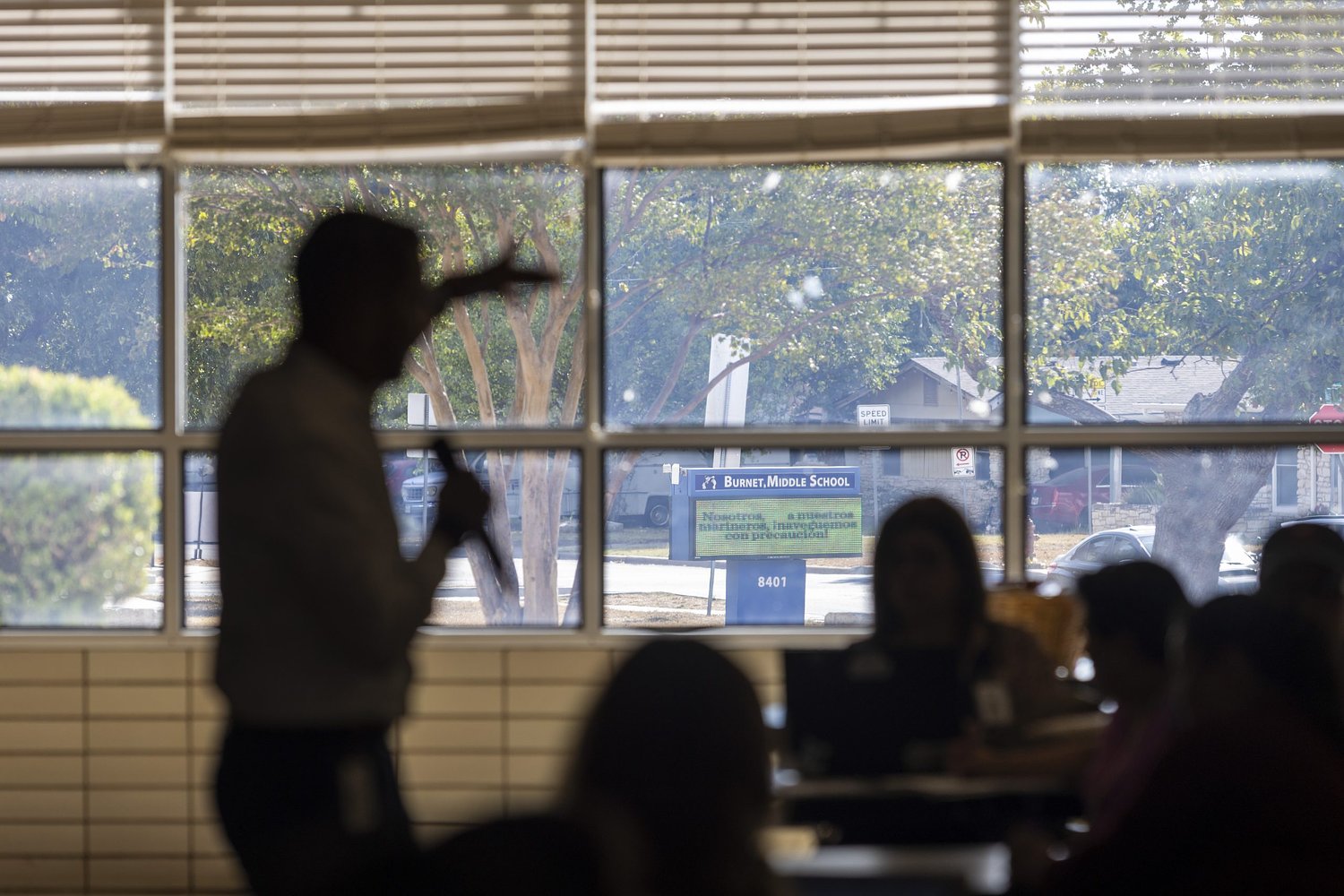 Austin Council of PTAs joins late push for Burnet, Webb closure petitions