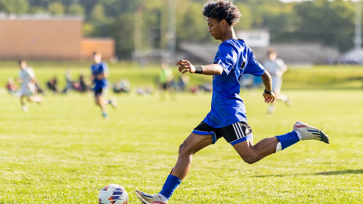 Senior scores hat trick to spark undefeated Gateway boys soccer past Buena