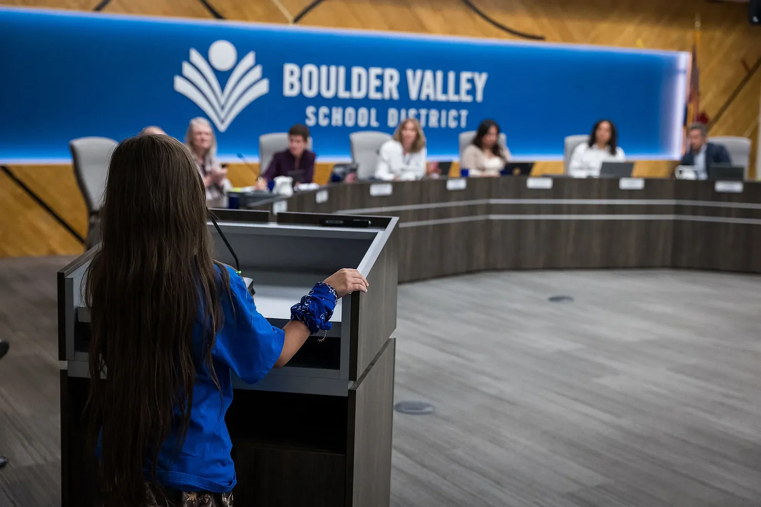 Boulder Valley school board votes to close four elementary schools amid calls to delay