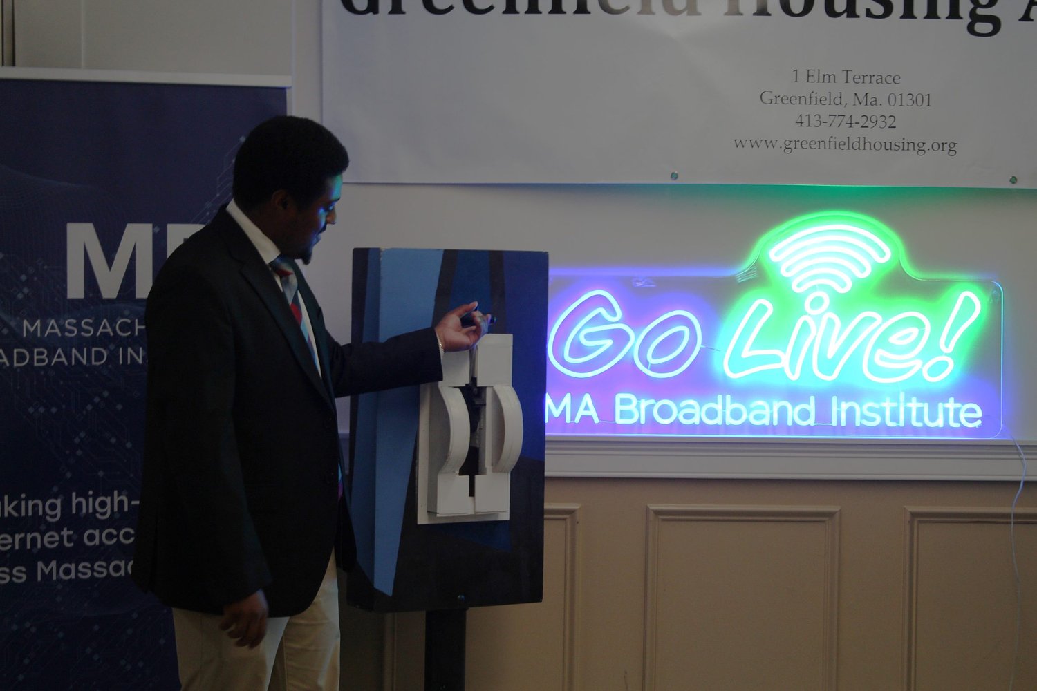 Securing 'a utility that is as important as water': Greenfield Housing Authority residents get free Wi-Fi for two years