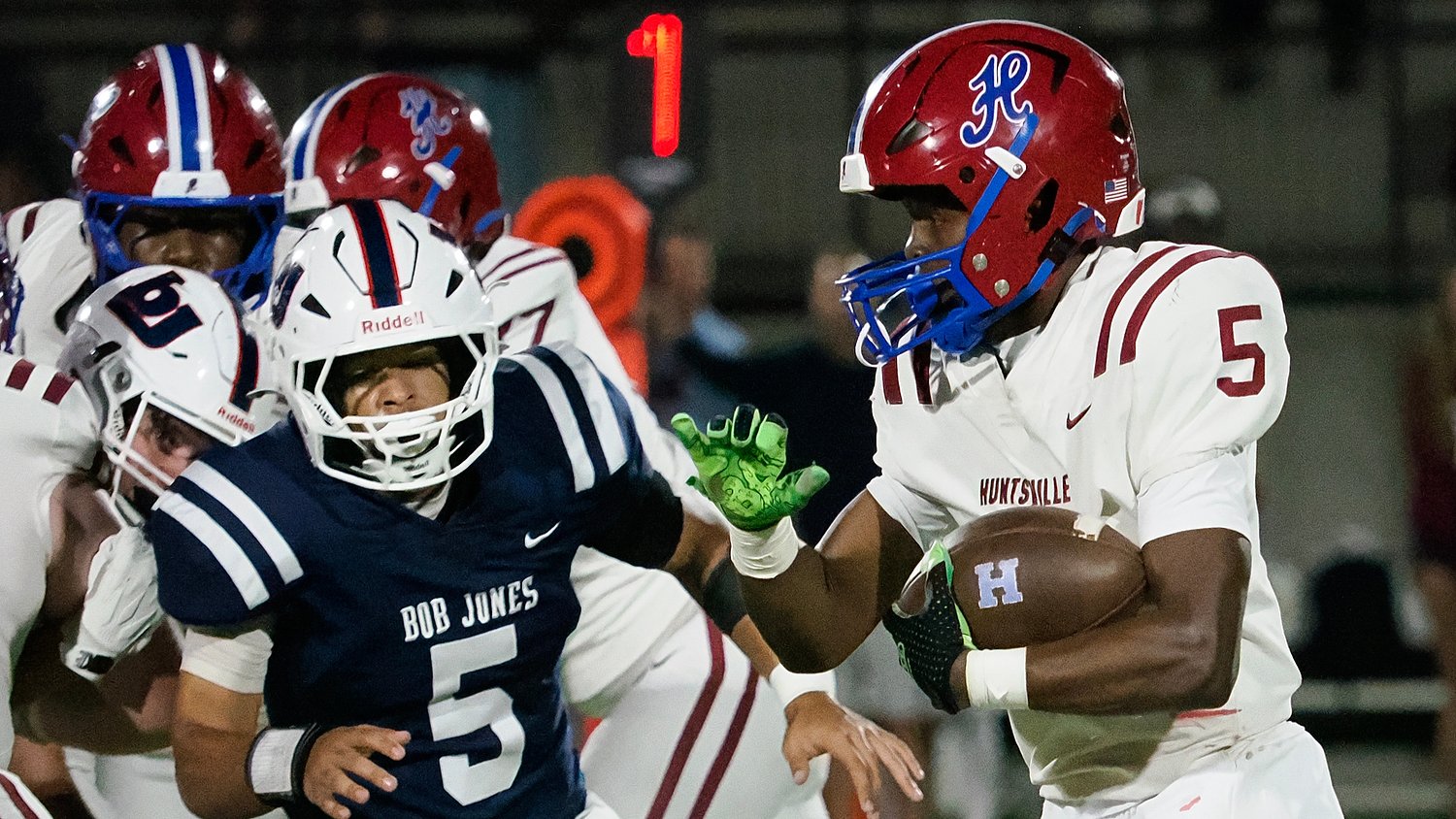 Huntsville rallies past Bob Jones in Class 6A, Region 4 victory