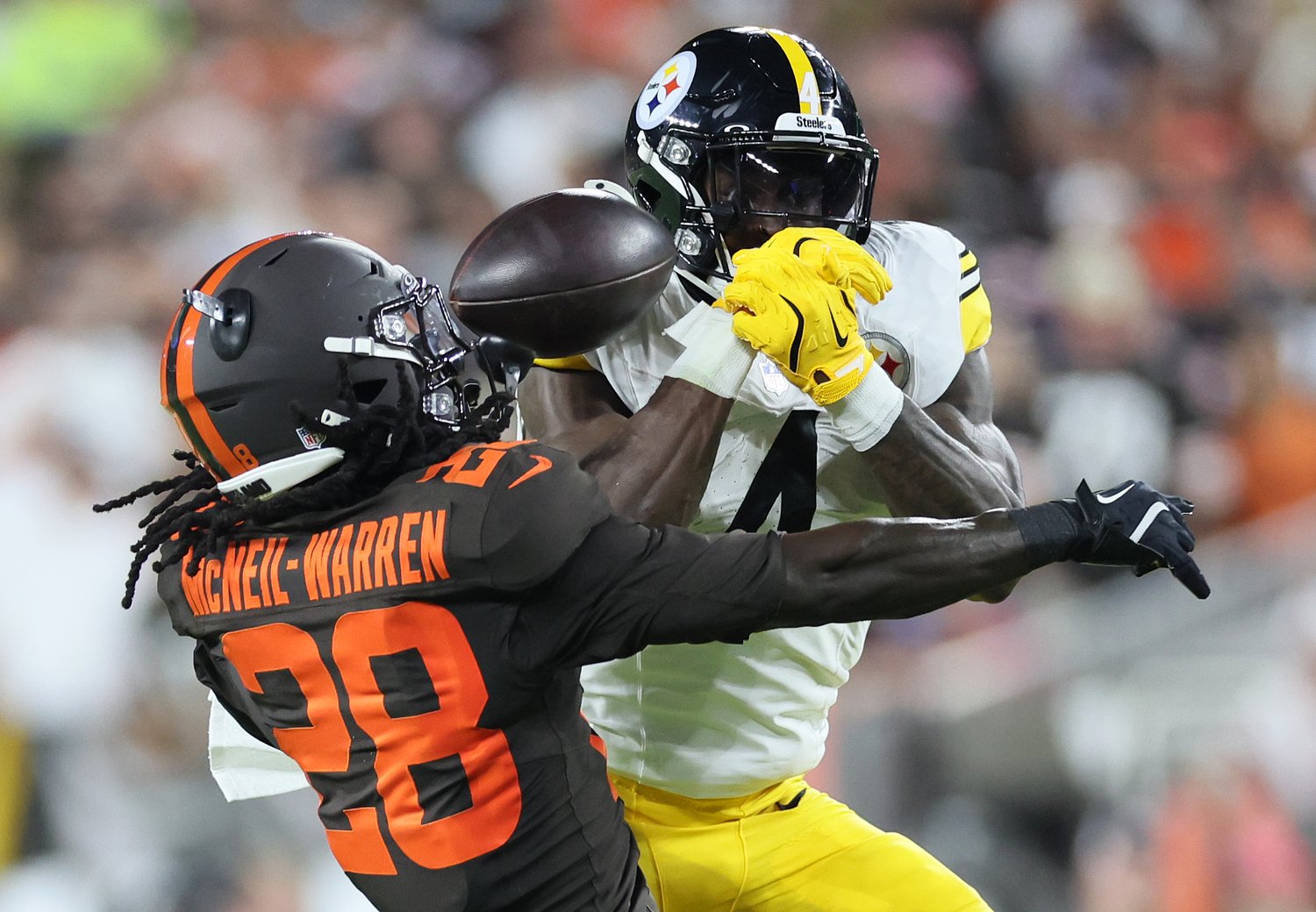 Browns are leaning into 3-safety looks; rookie Emmanuel McNeil-Warren is giving them reason to