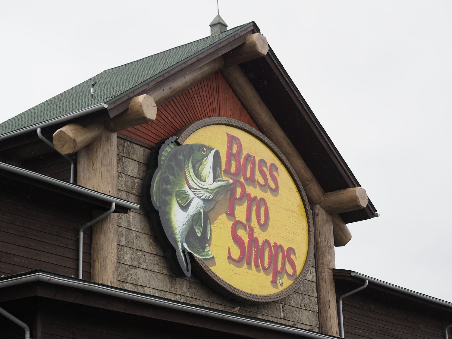 70-year-old worker falls to his death at Bass Pro Shops in Leeds