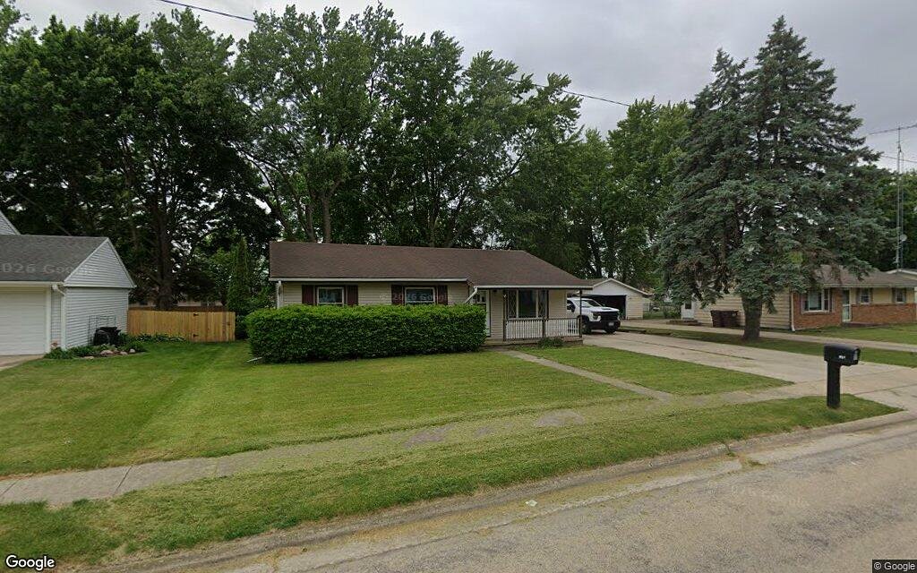 Sale closed in Rochelle: $165,000 for a single-family home