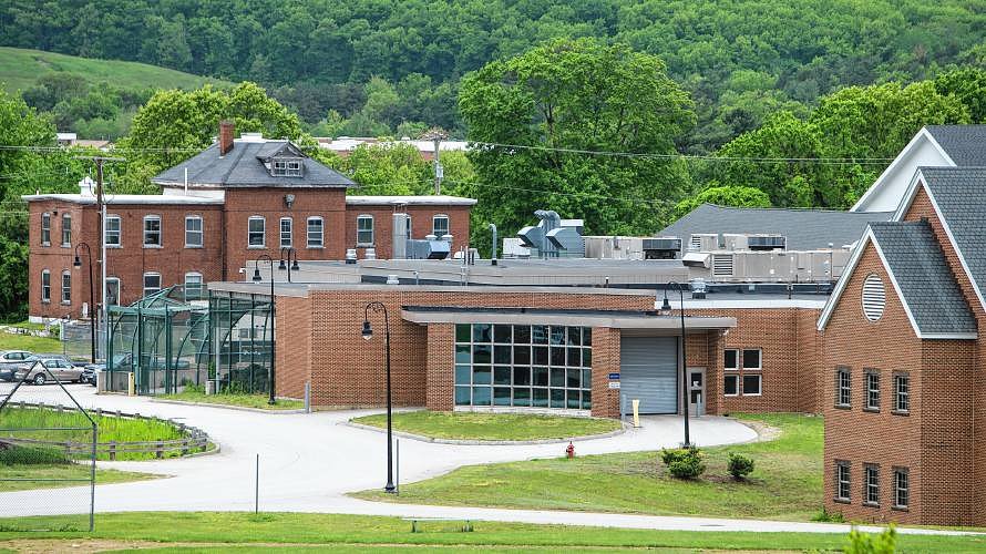 Goodlander calls for federal investigation of conditions at youth detention facility