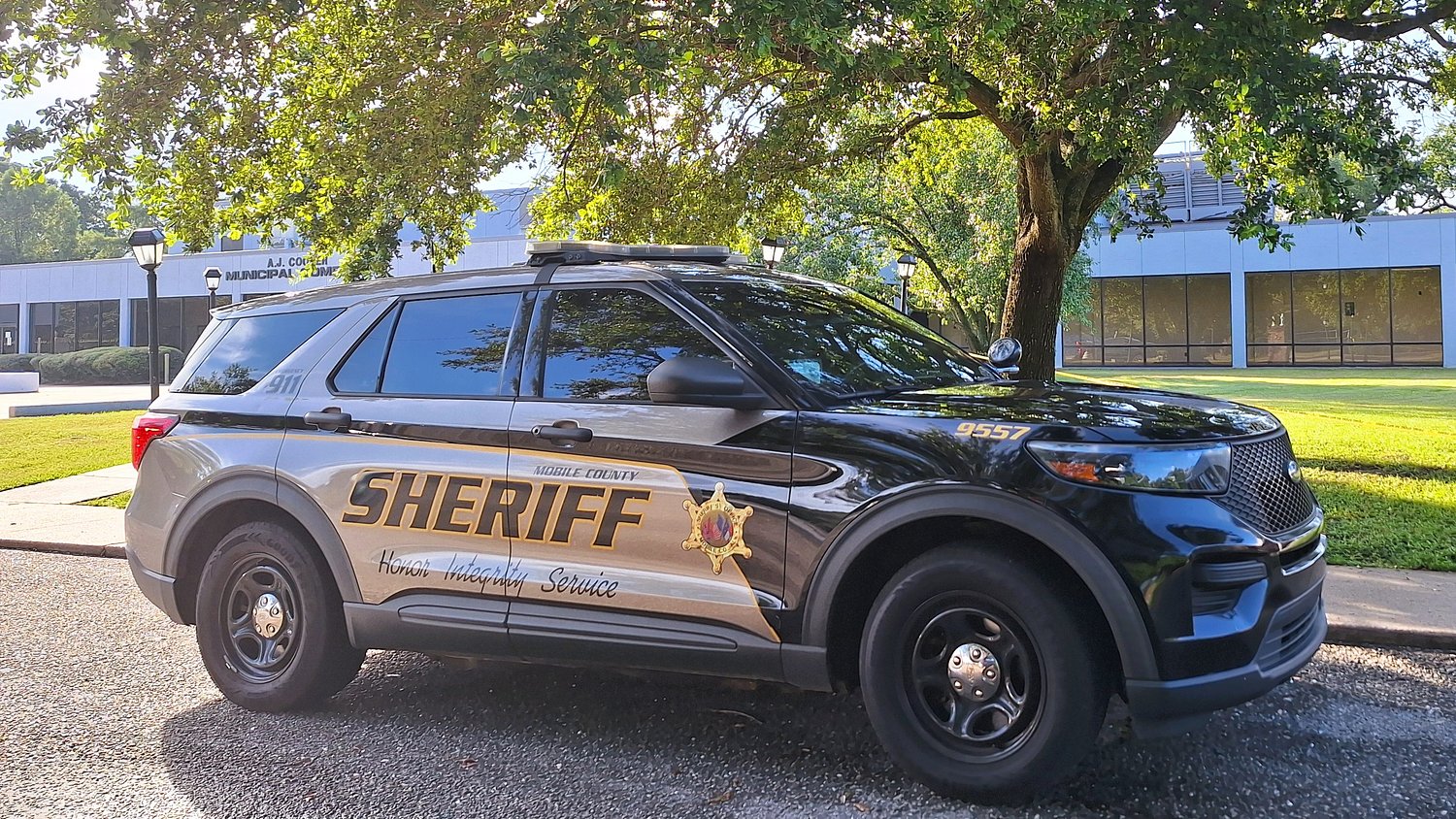 3 arrested for allegedly exploiting elderly man out of nearly $700,000
